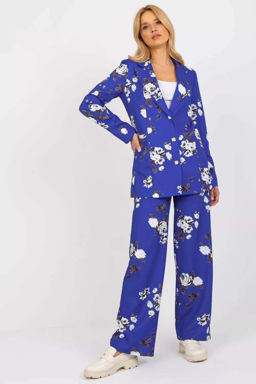 Striukės modelis 175773 Lakerta