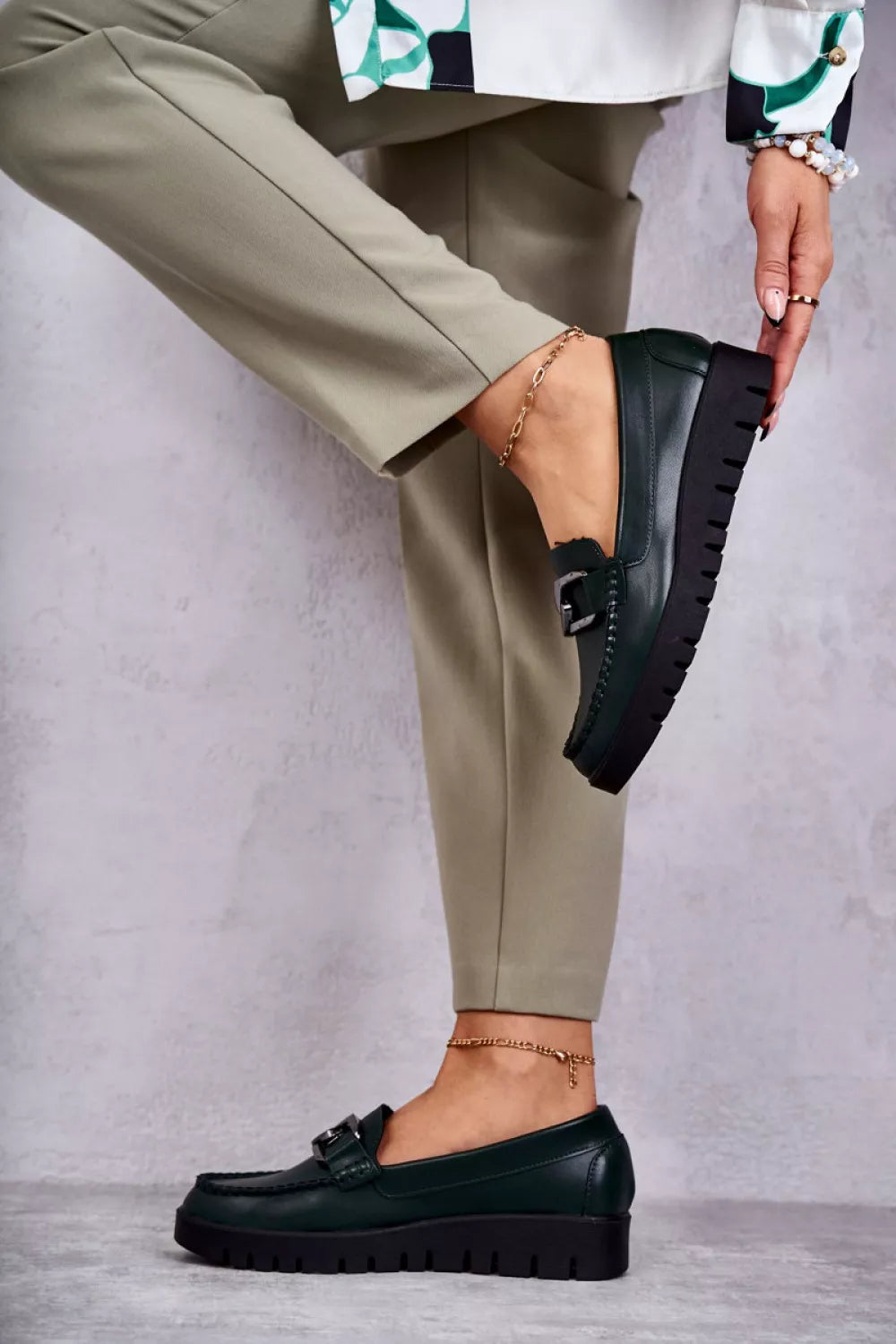 Pusbačiai modelis 175925 Ženkite stilingai