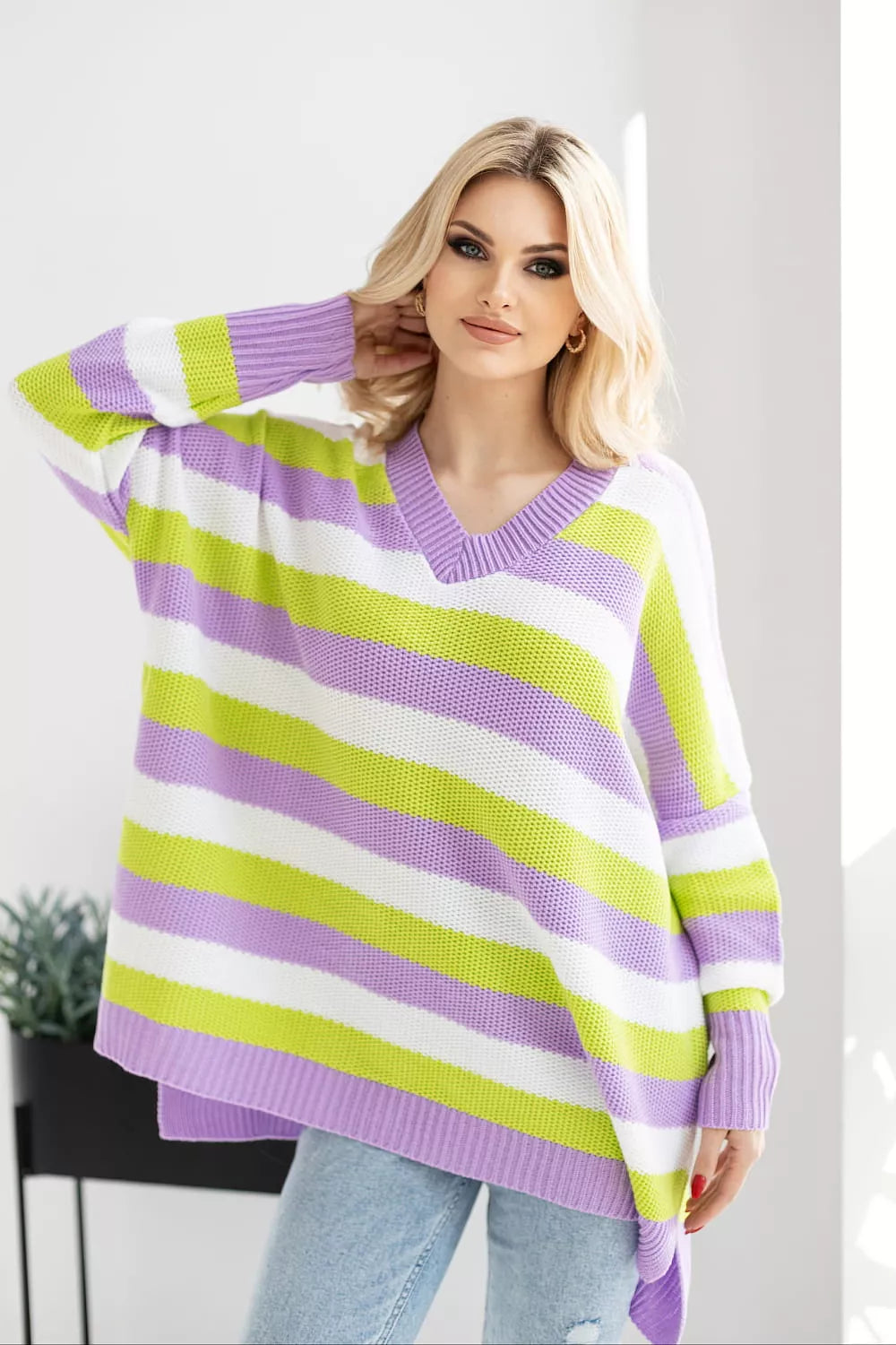 Megztinis modelis 178645 PeeKaBoo