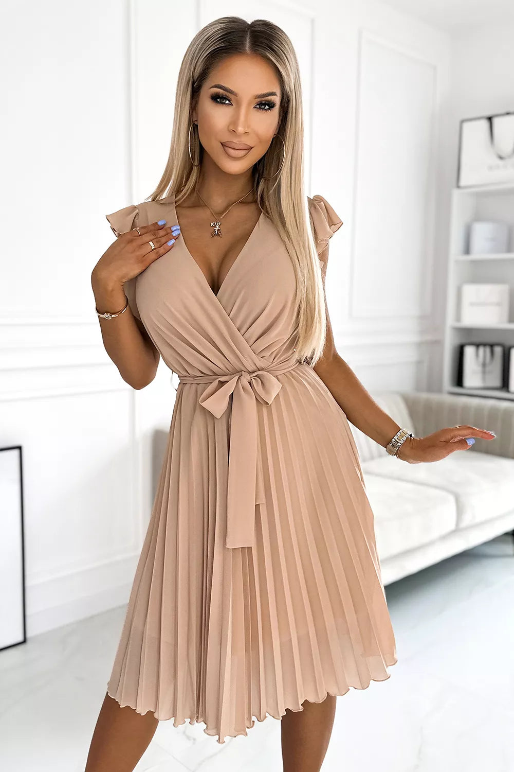 Kokteilinė suknelė, modelis 181124, Numoco