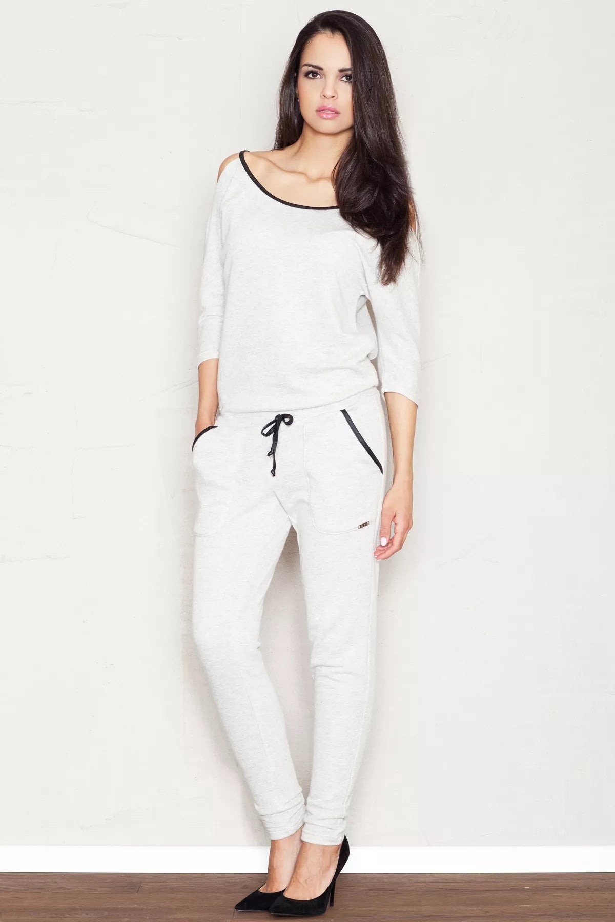Kostiumas, modelis 43774 Figl