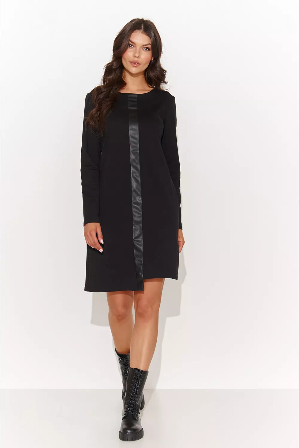 Suknelė modelis 184378 Numinou