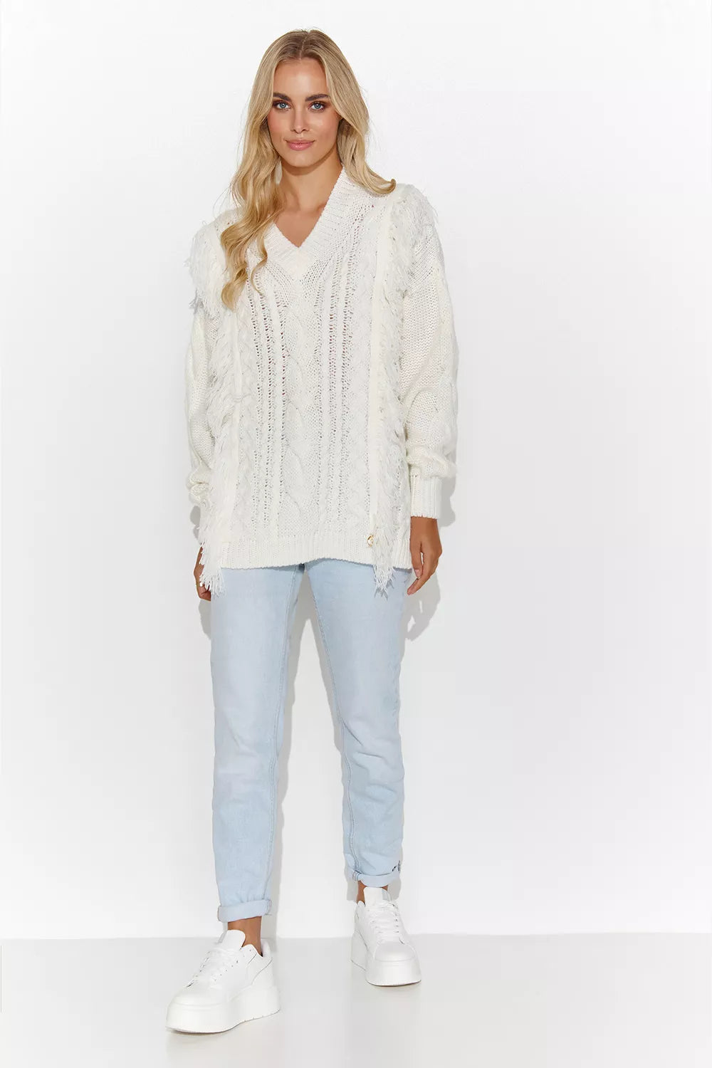 Megztinis modelis 184791 Makadamia