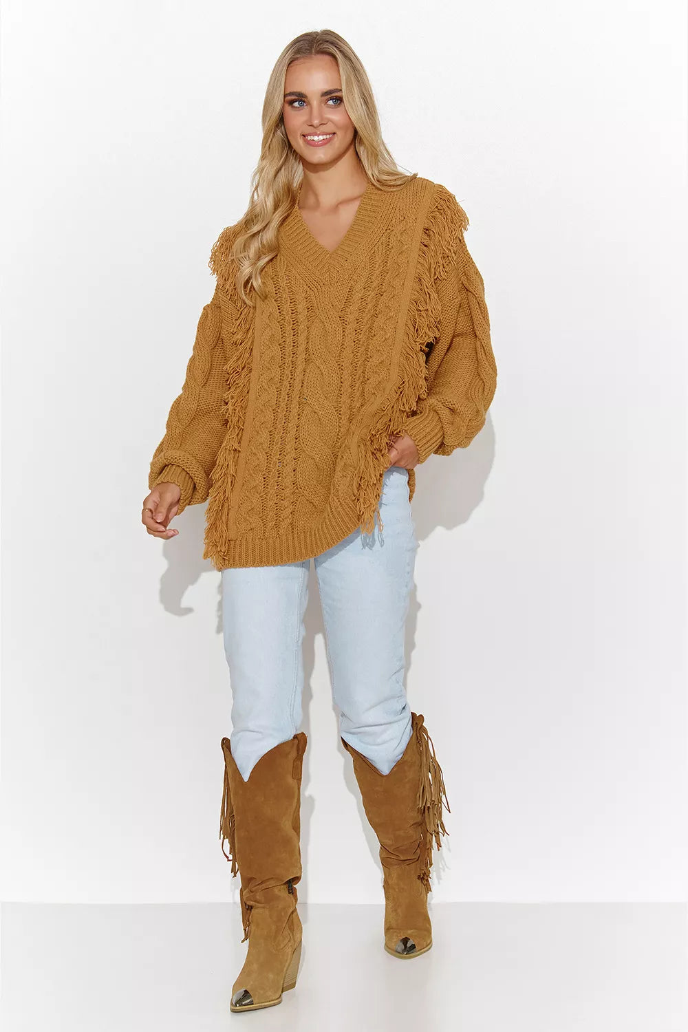 Megztinis modelis 184792 Makadamia