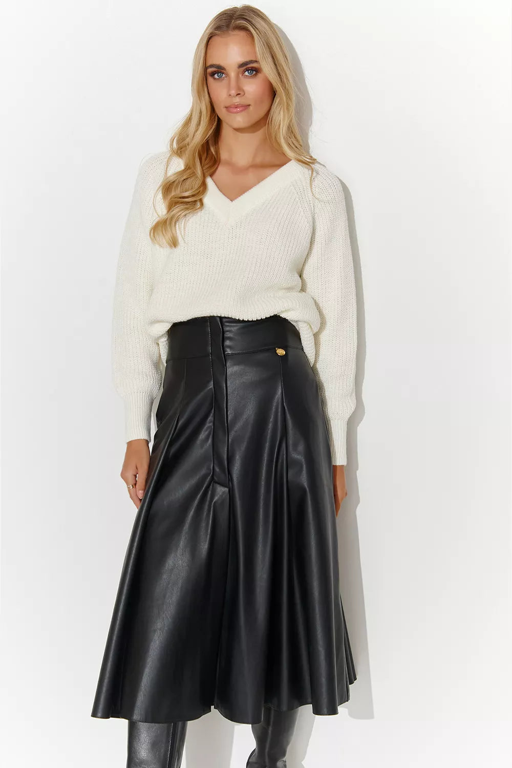 Sijonas modelis 184812 Makadamia