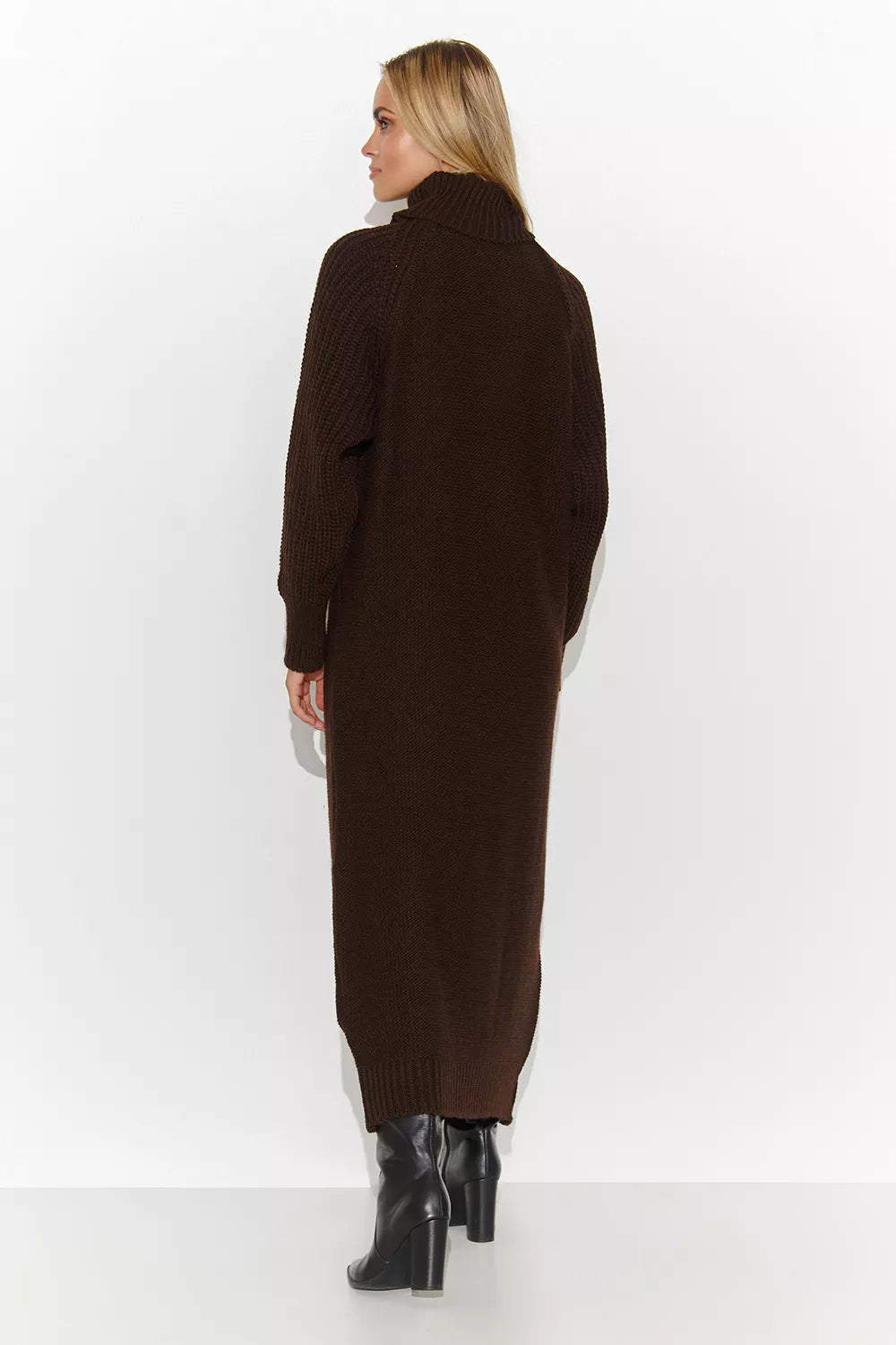 Suknelė modelis 185218 Makadamia