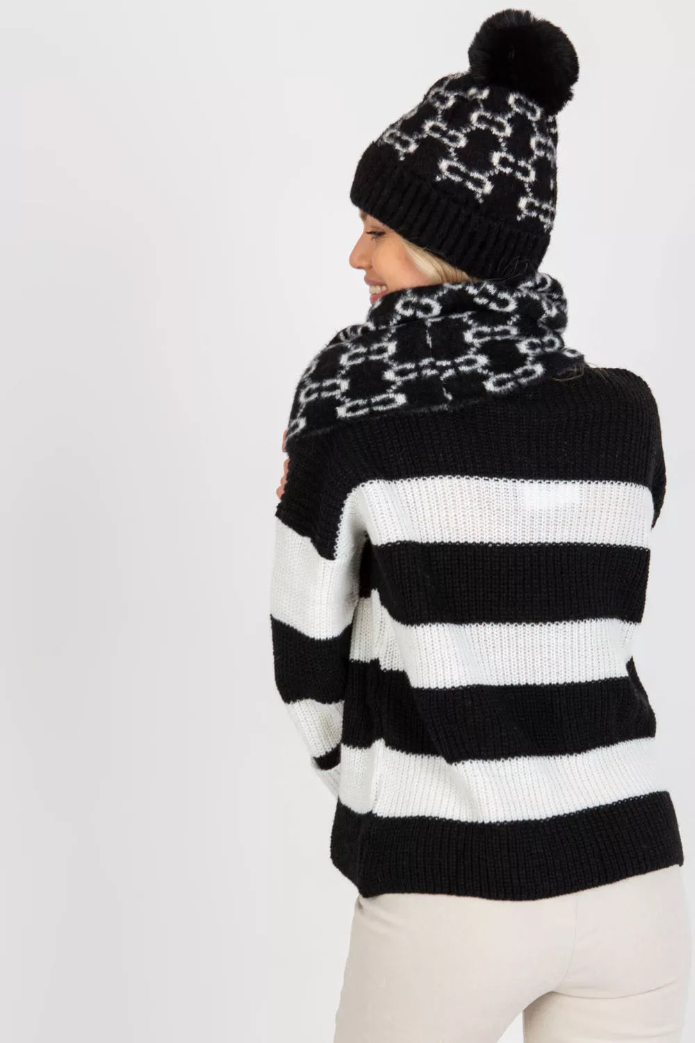 Šalikas-begalybė, modelis 185920 AT