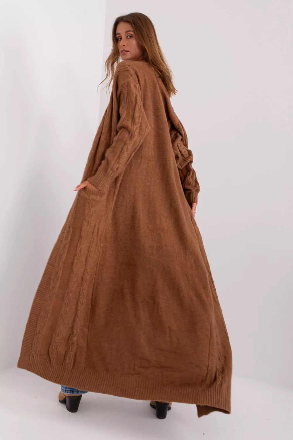 Kardiganas, modelis 185965 AT