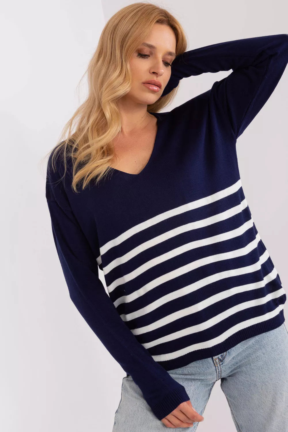 Megztinis, modelis 186546 Badu