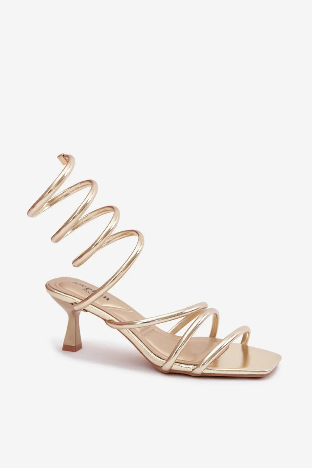Basutės aukšta pakulne 227453 Step in style