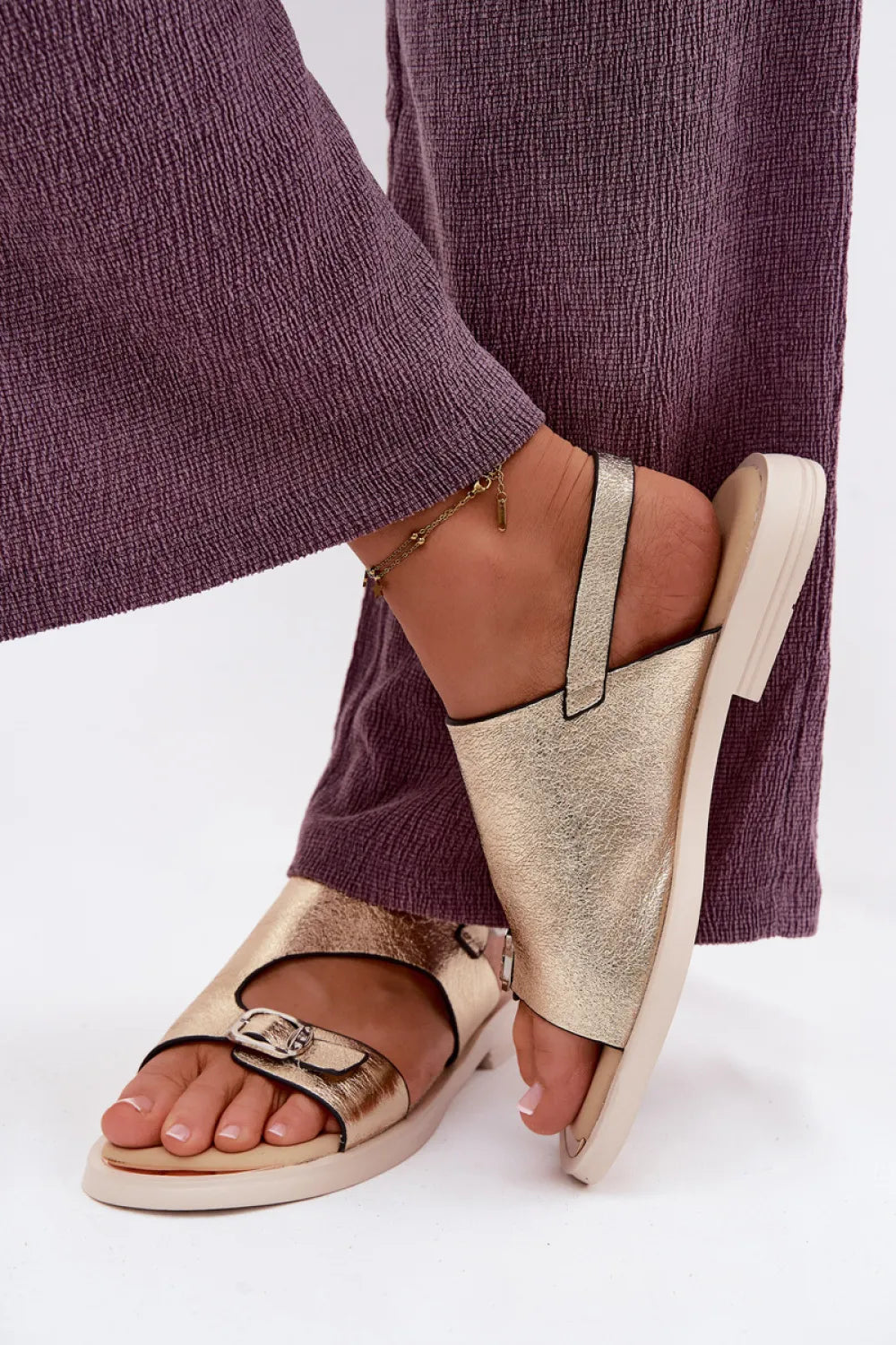 Basutės modelis 227433 Step in style