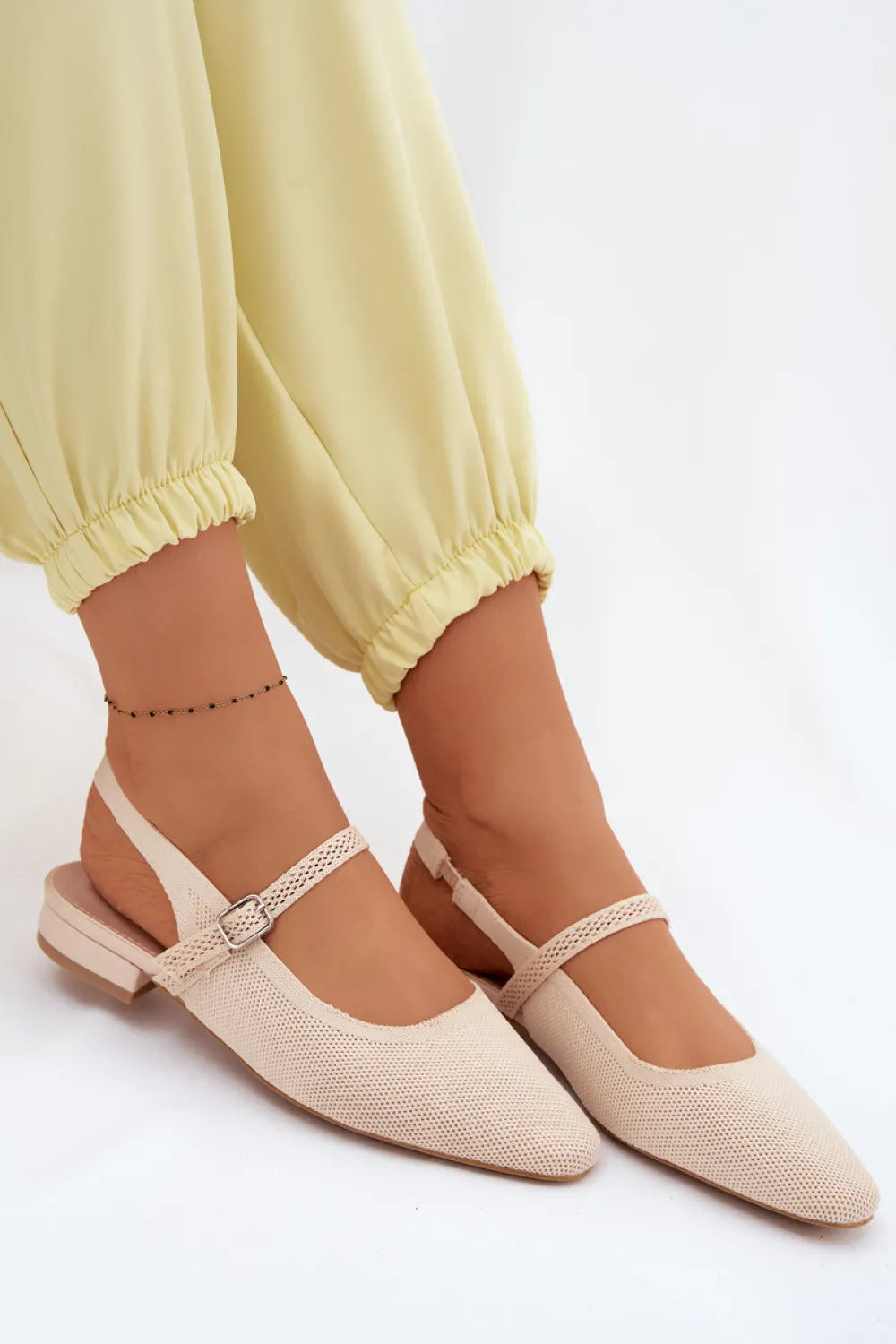 Basutės, modelis 228093 Step in style