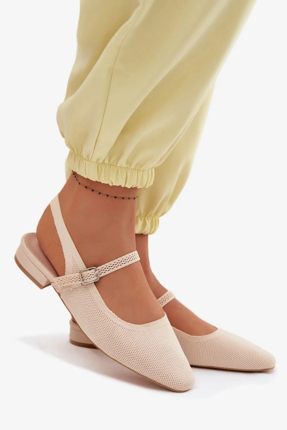 Basutės, modelis 228093 Step in style