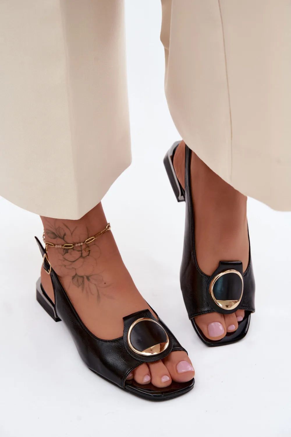 Basutės modelis 228113 Step in style