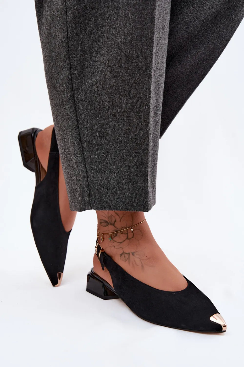Basutės modelis 228119 Step in style