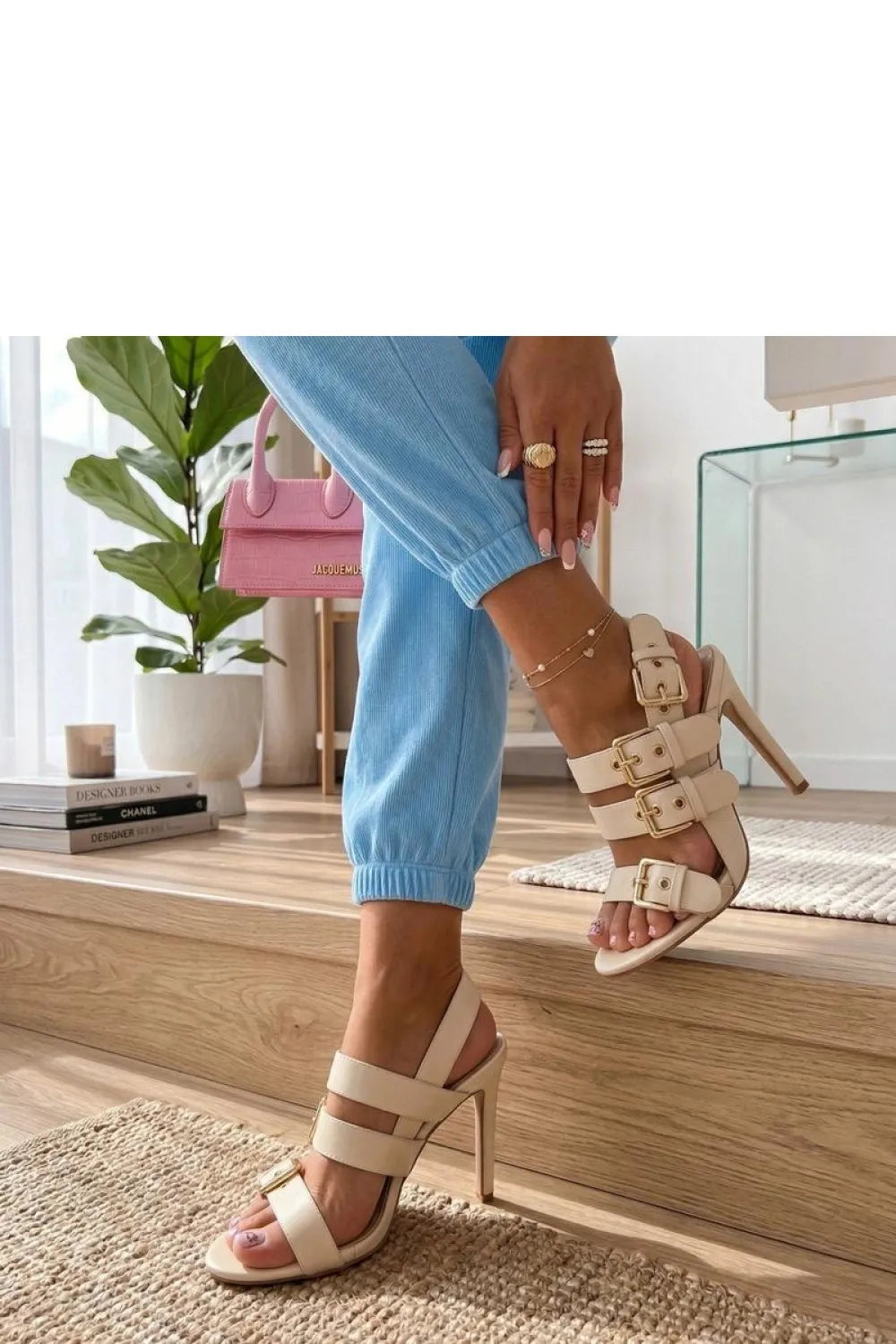 Basutės su kulnu modelis 227278 Solea
