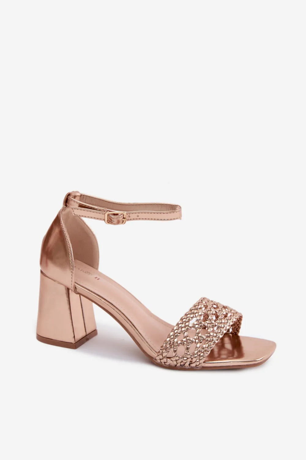 Basutės su kulnu modelis 227454 Step in style