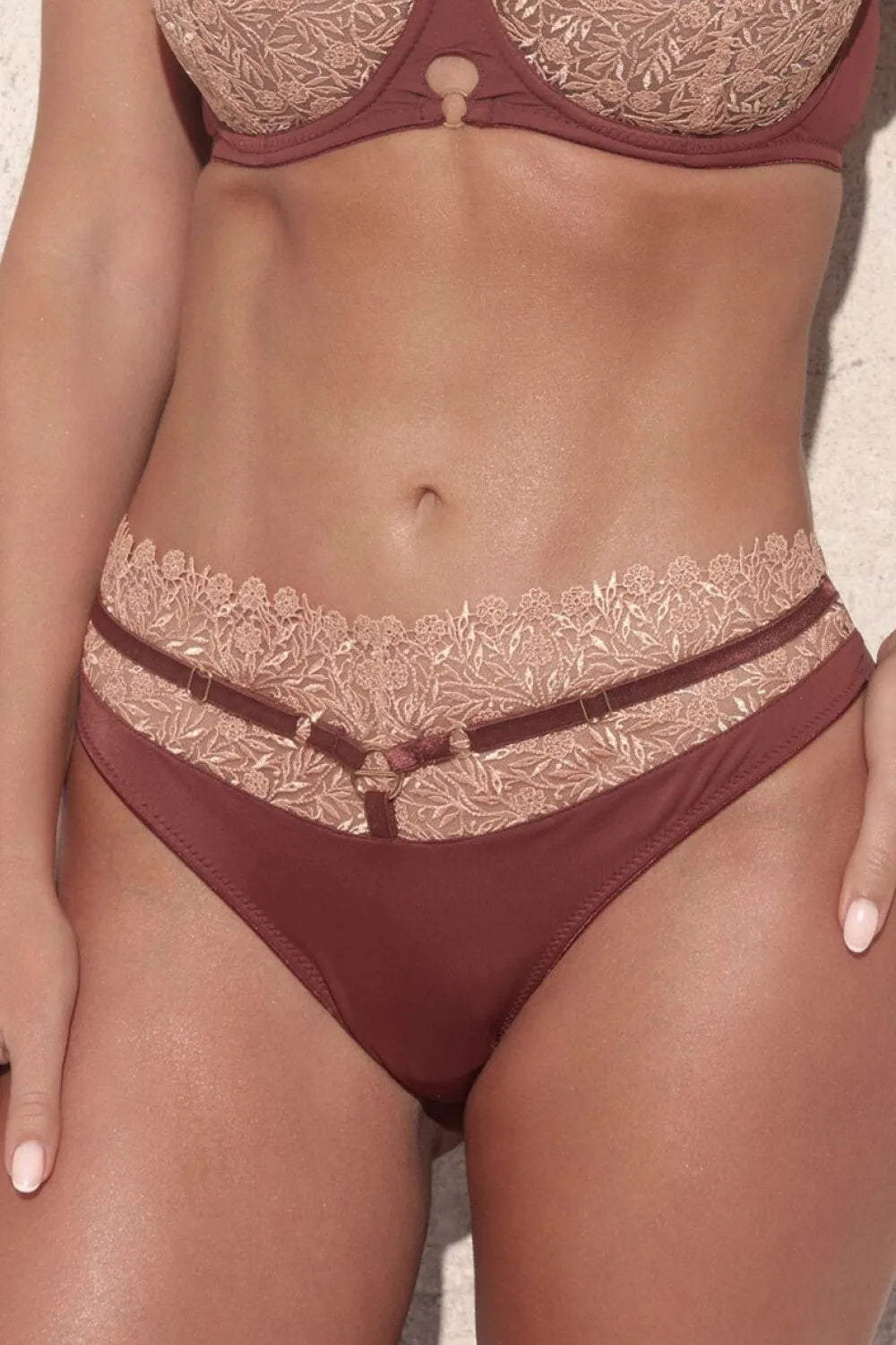 Brazilietiško stiliaus kelnaitės modelis 226739 Kinga