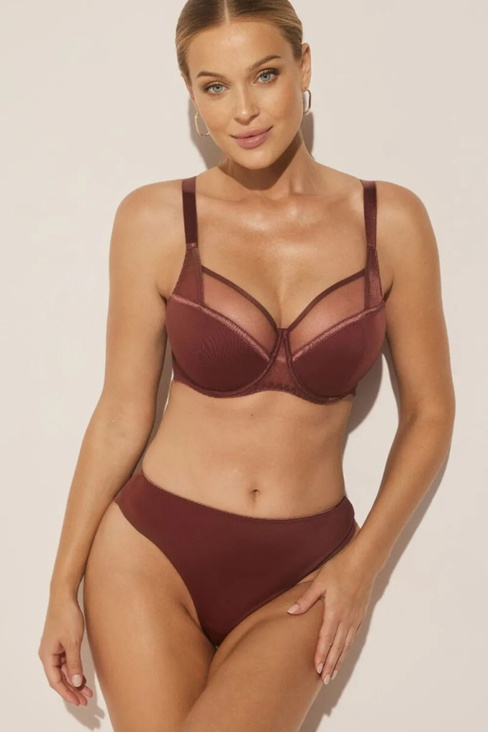 Brazilietiško stiliaus kelnaitės, modelis 226764 Kinga