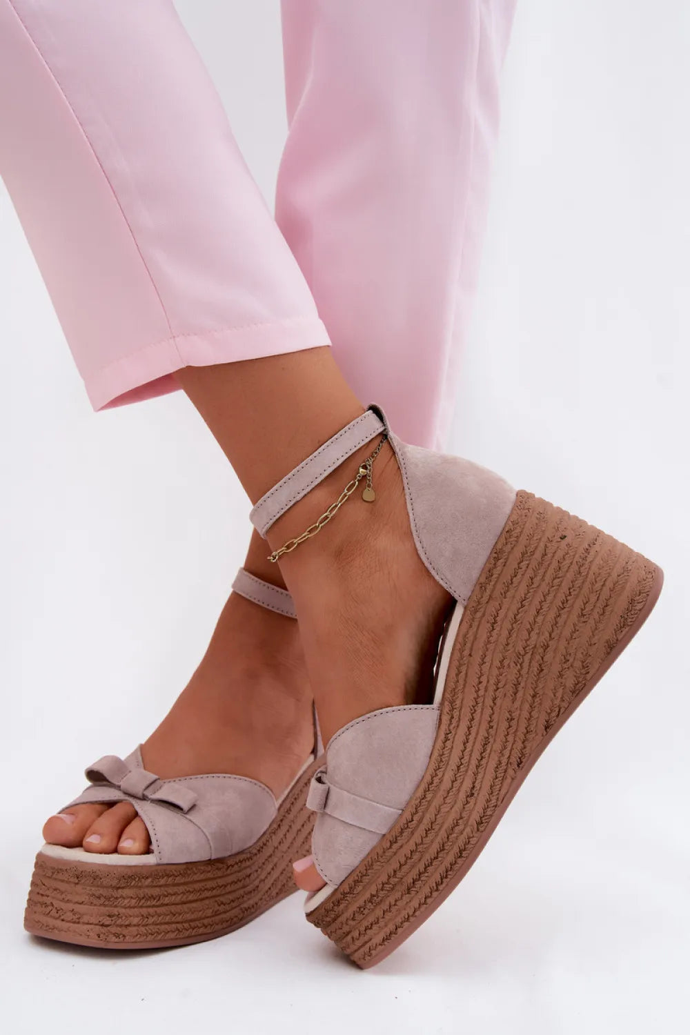 „Buskin“ modelis 227917 „Step in style“