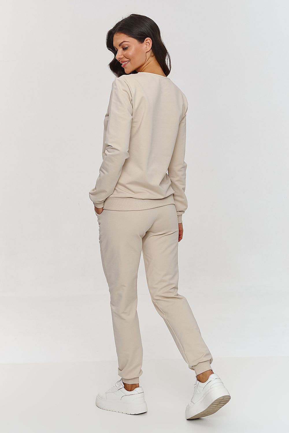  Nustatyti model 211542 Makadamia 