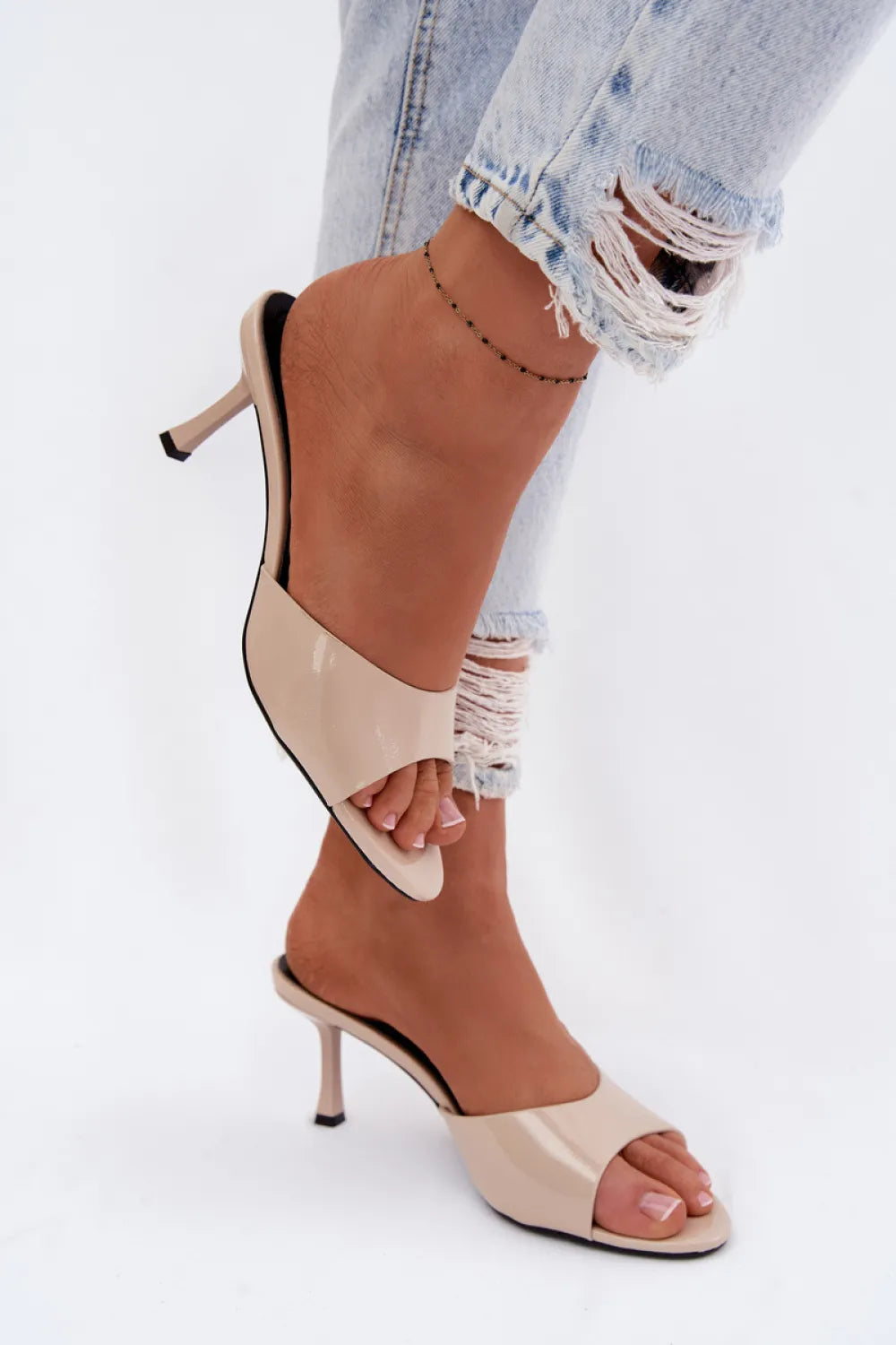 Kulninės basutės, modelis 227948 Step in style