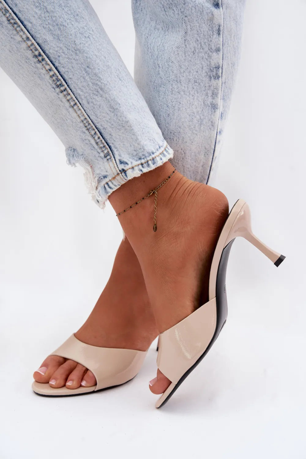 Kulninės basutės, modelis 227948 Step in style