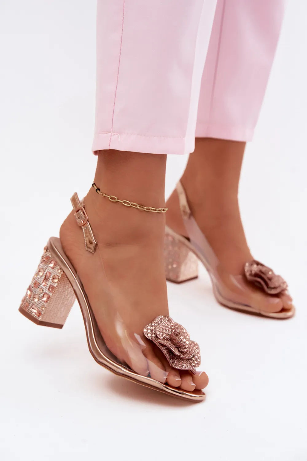 Kulninės basutės, modelis 228405, Step in style