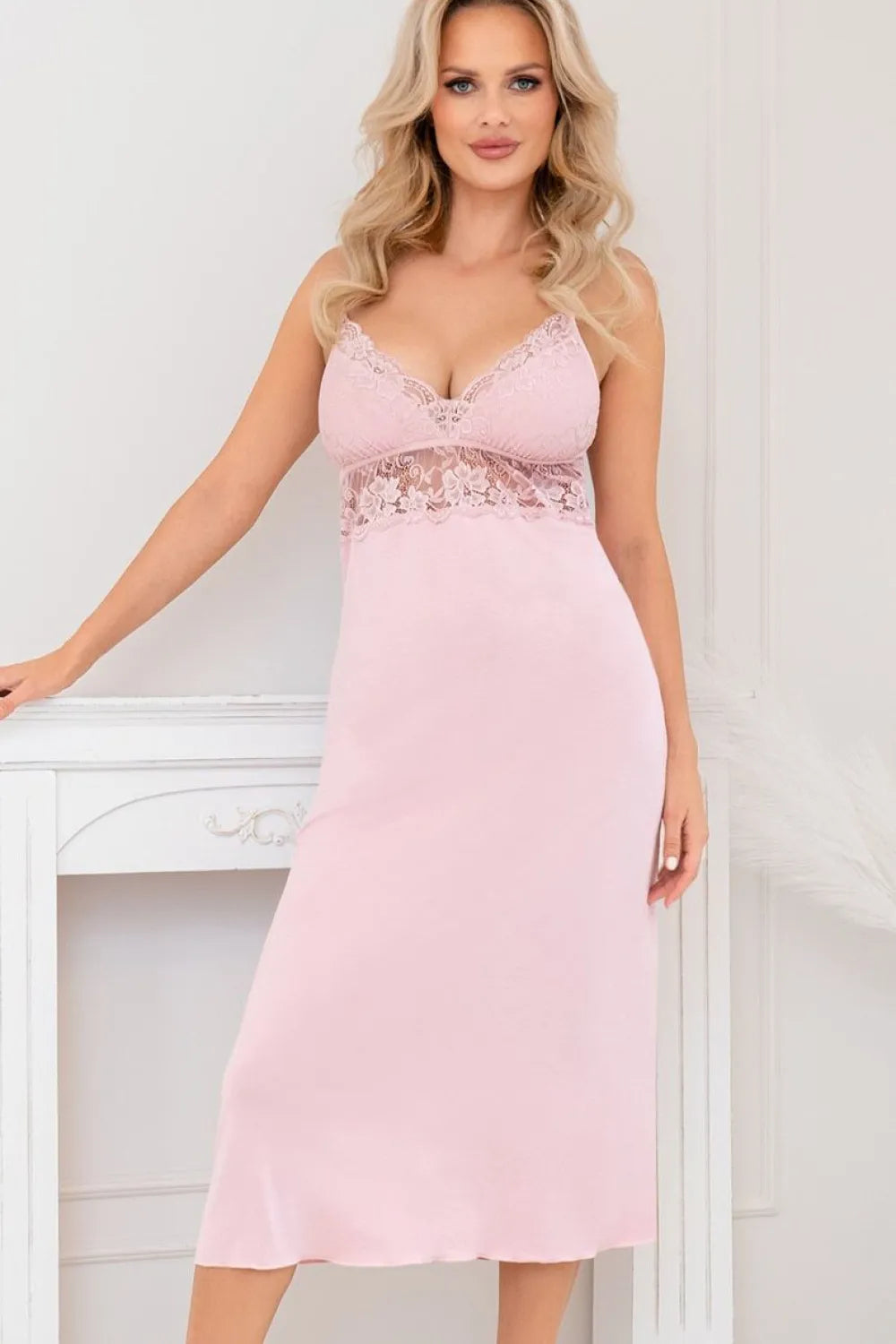 Naktiniai marškiniai modelis 228609 Donna