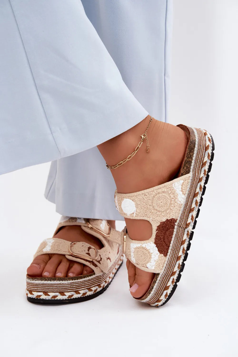 Platformos basutės, modelis 227935, "Step in style"