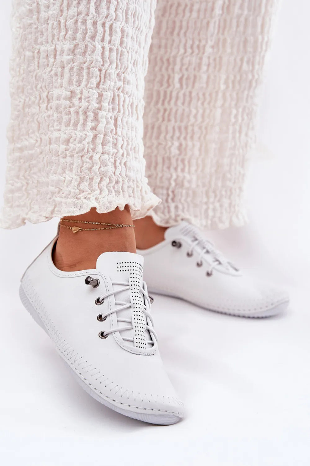 Pusbačiai modelis 212554 Step in style