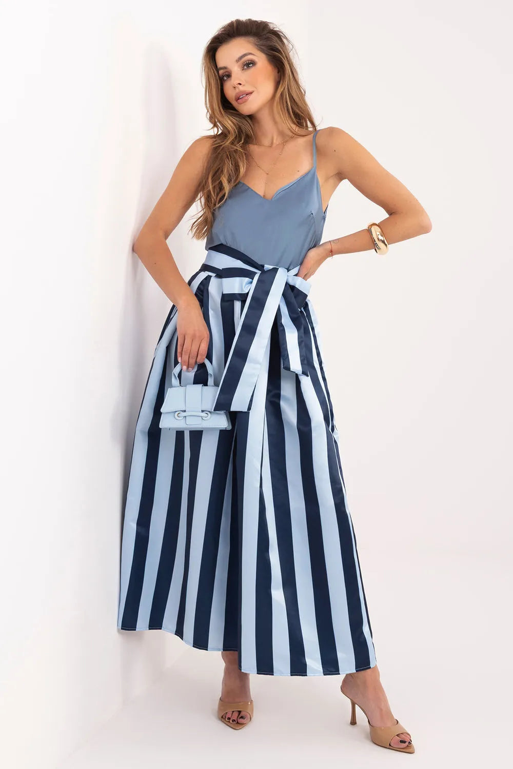 Sijono modelis 228044 gamyklos kaina