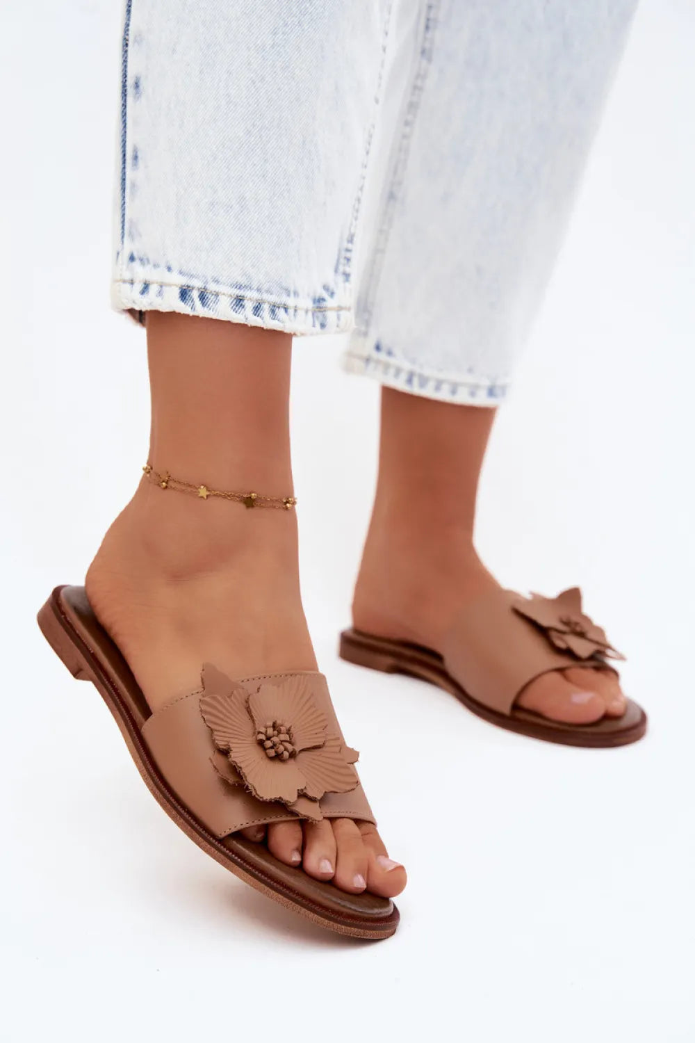 Šlepetės modelis 228364 Step in style