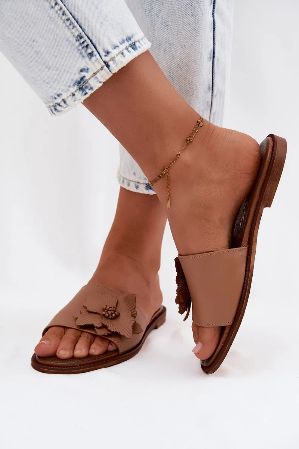 Šlepetės modelis 228364 Step in style
