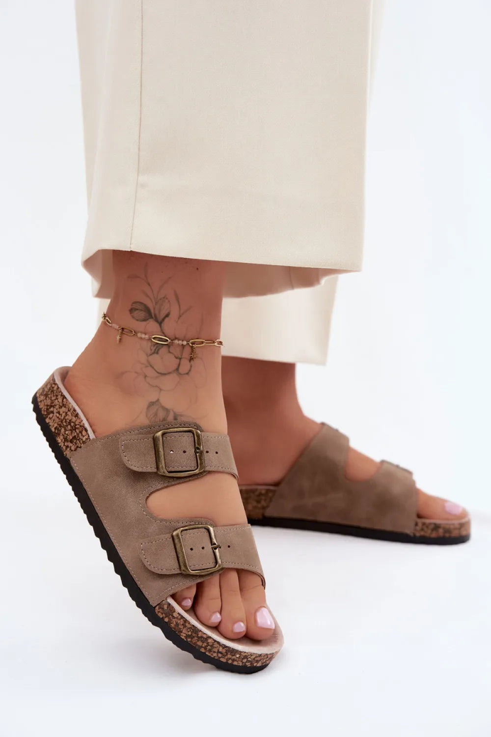Šlepetės per pirštą, modelis 228380 Step in style
