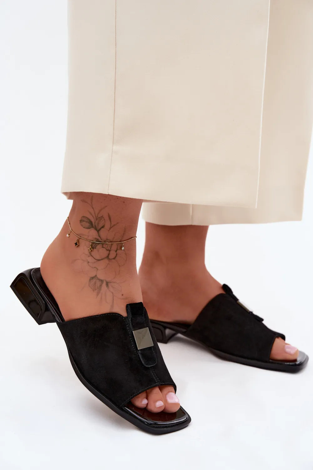Šlepetės per pirštą, modelis 228382 Step in style