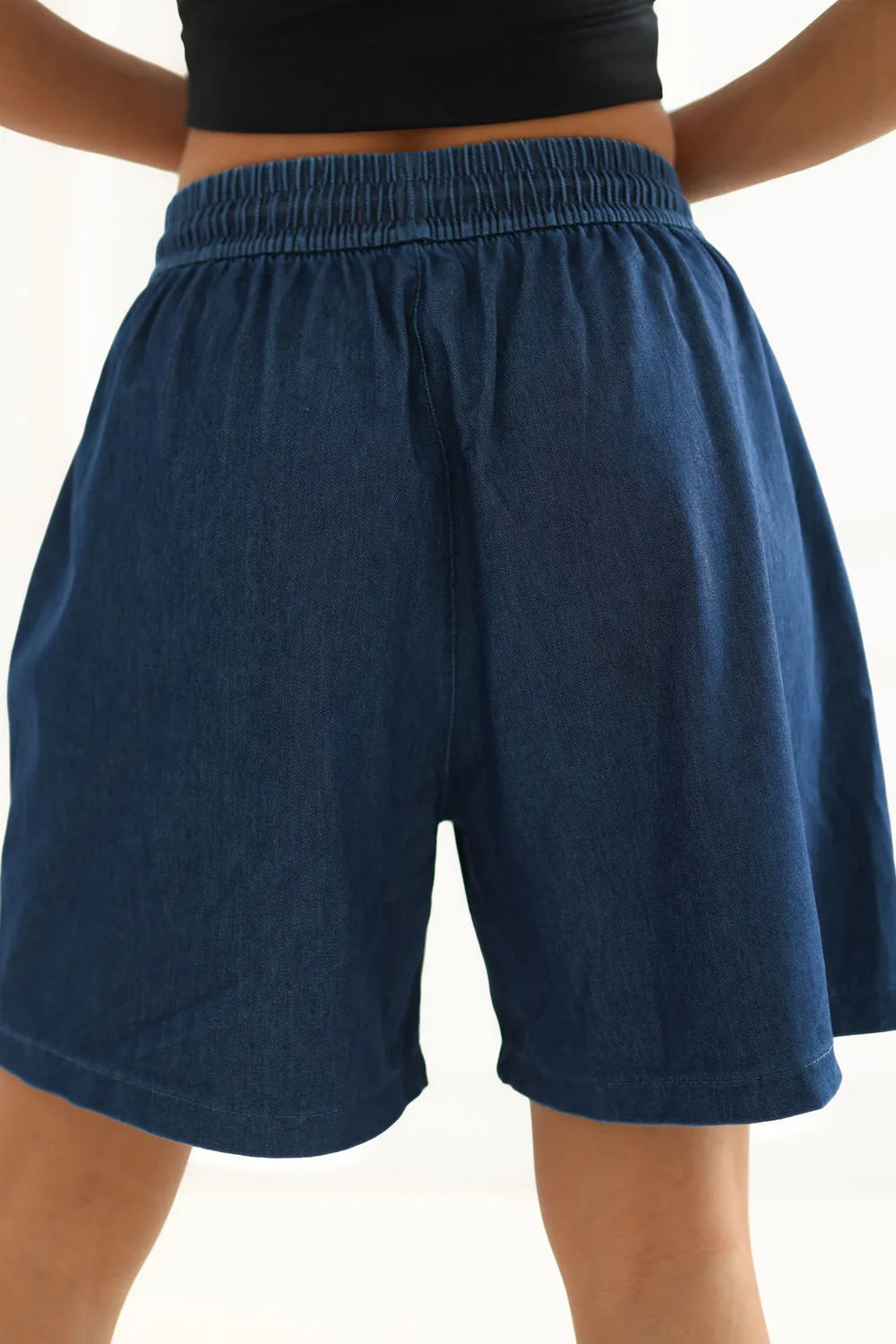 Šortai, modelis 228176, Italy Moda