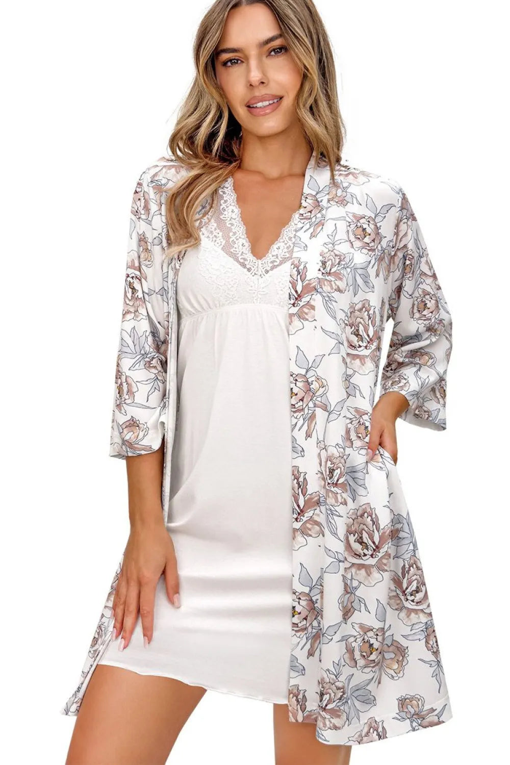 Trumpas chalatas, modelis 228613 Donna
