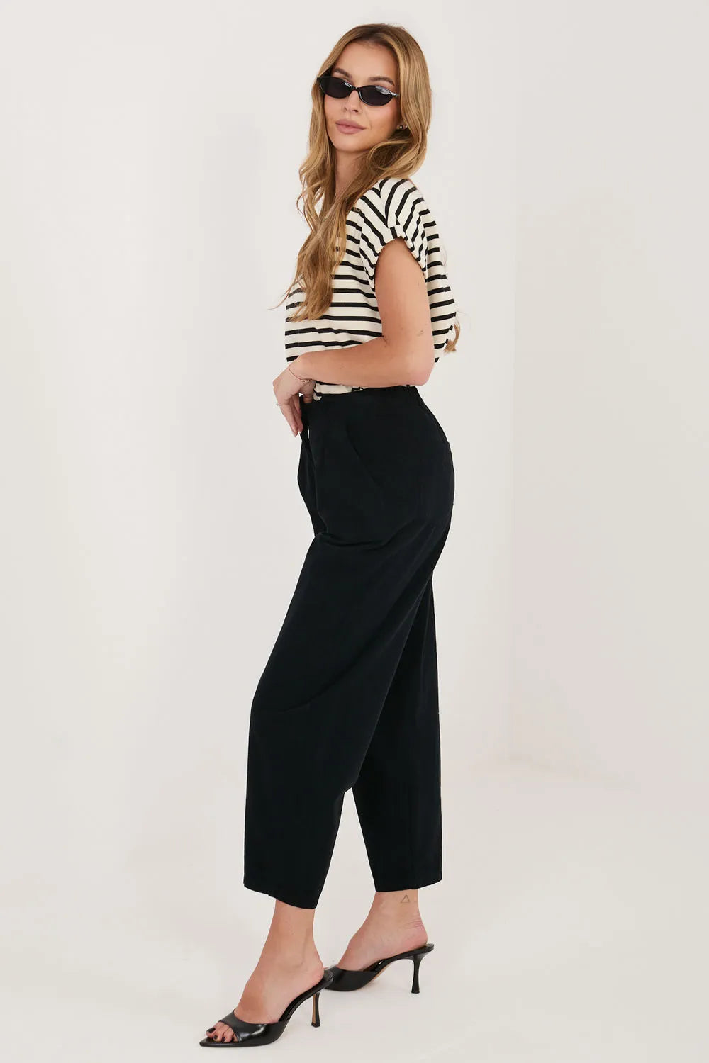 Velvetinės kelnės modelis 228358 Rue Paris